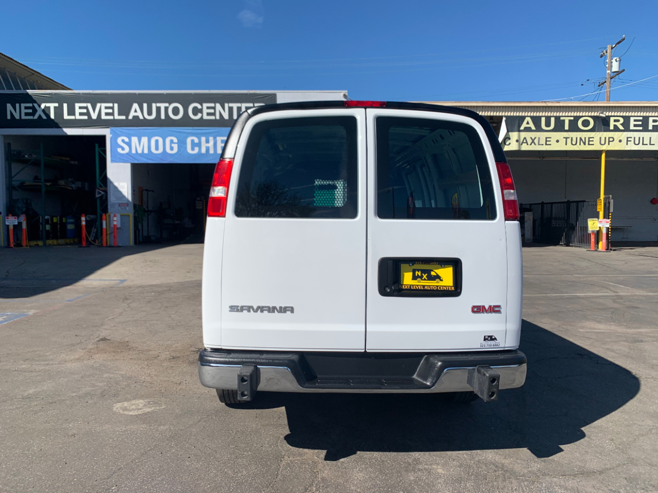 GMC Savana Cargo Van RWD 2500 135" 2024