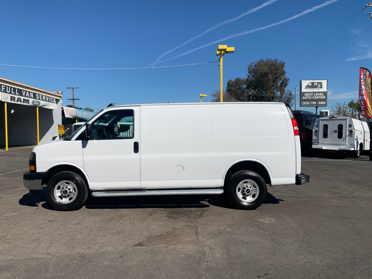 GMC Savana Cargo Van RWD 2500 135" 2024