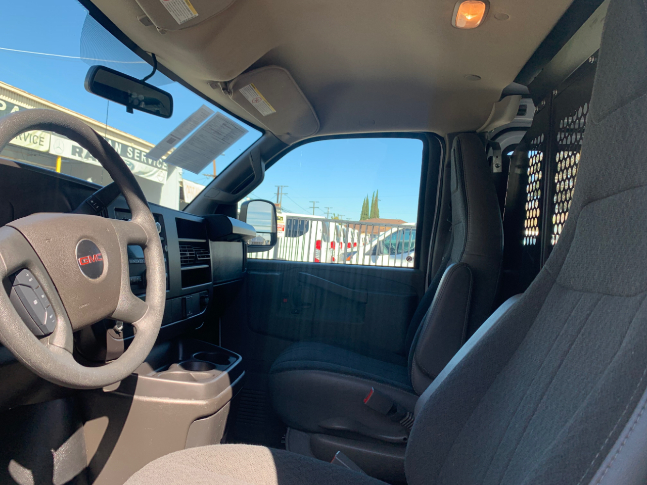 GMC Savana Cargo Van RWD 2500 135" 2024