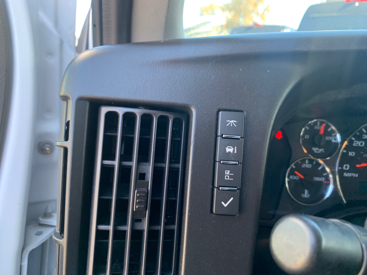 GMC Savana Cargo Van RWD 2500 135" 2024