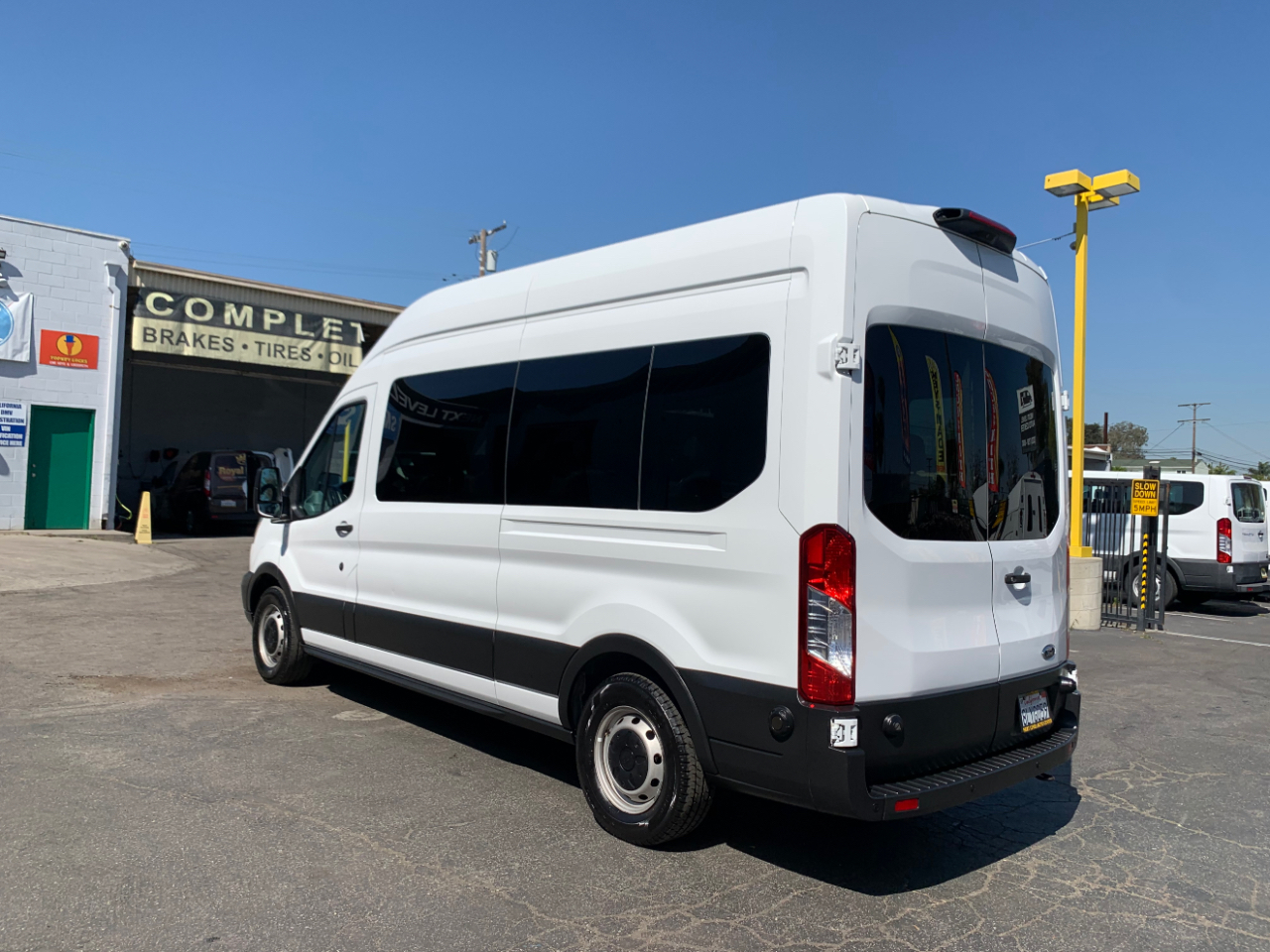 Ford Transit Passenger Wagon T-350 148" High Roof XLT Sliding RH Dr 2019