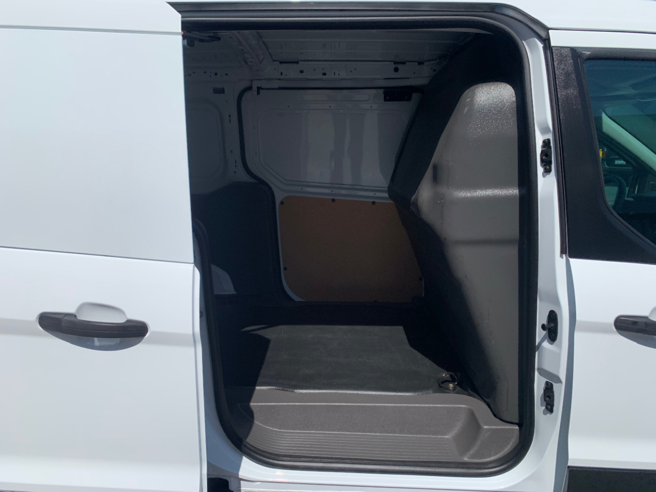 Ford Transit Connect Van XL LWB w/Rear Symmetrical Doors 2021