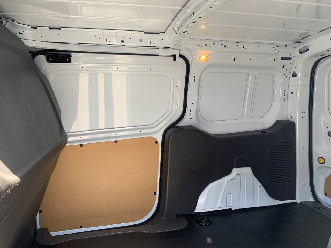 Ford Transit Connect Van XL LWB w/Rear Symmetrical Doors 2021