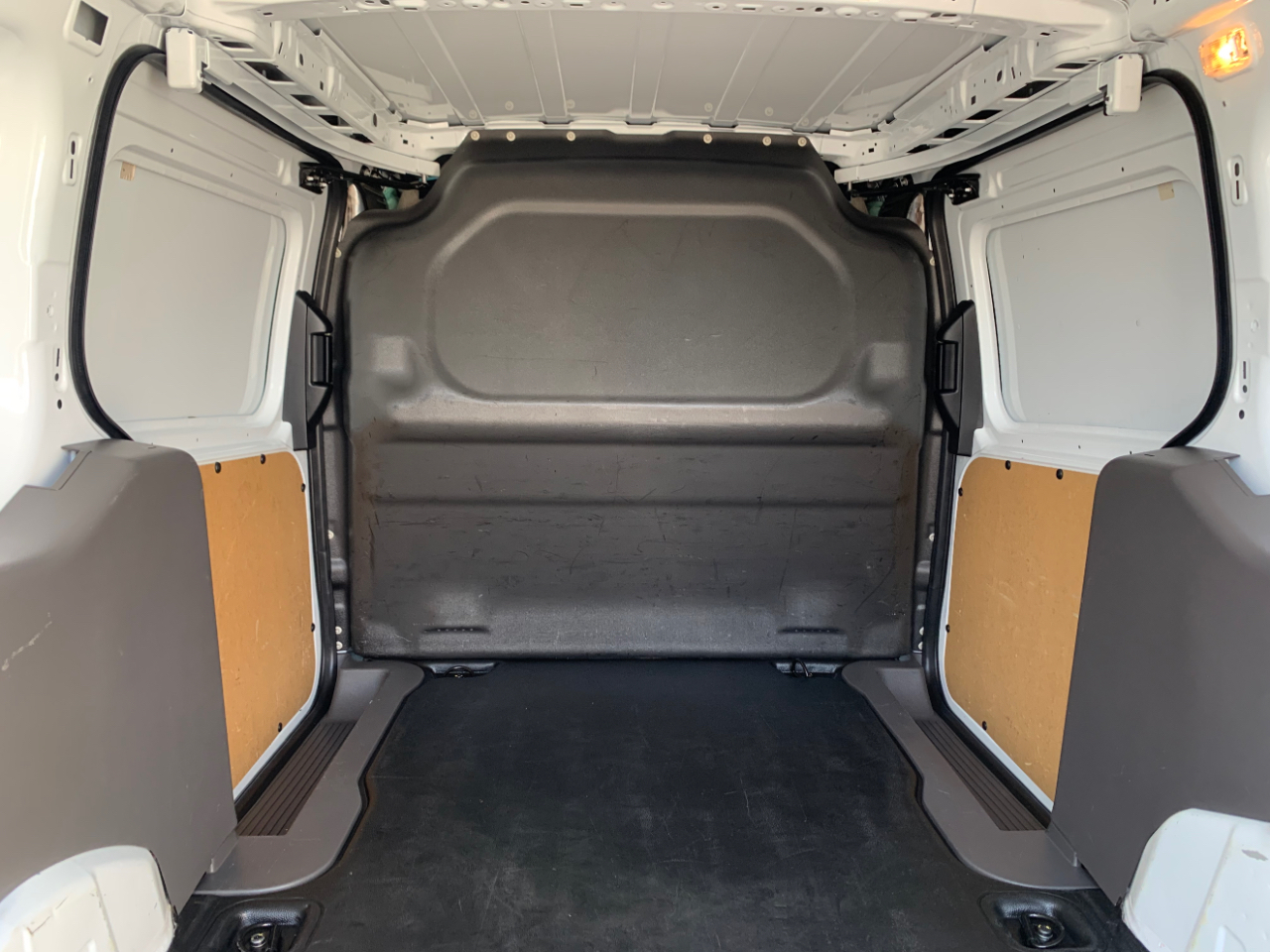 Ford Transit Connect Van XL LWB w/Rear Symmetrical Doors 2021