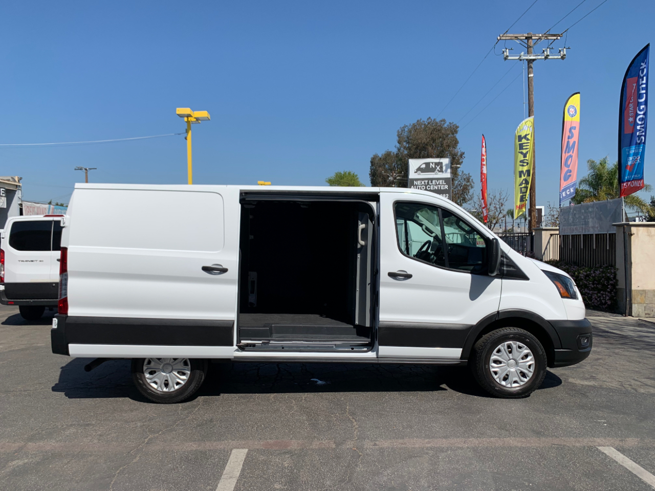 Ford Transit Cargo Van T-250 130" Low Rf 9070 GVWR RWD 2020