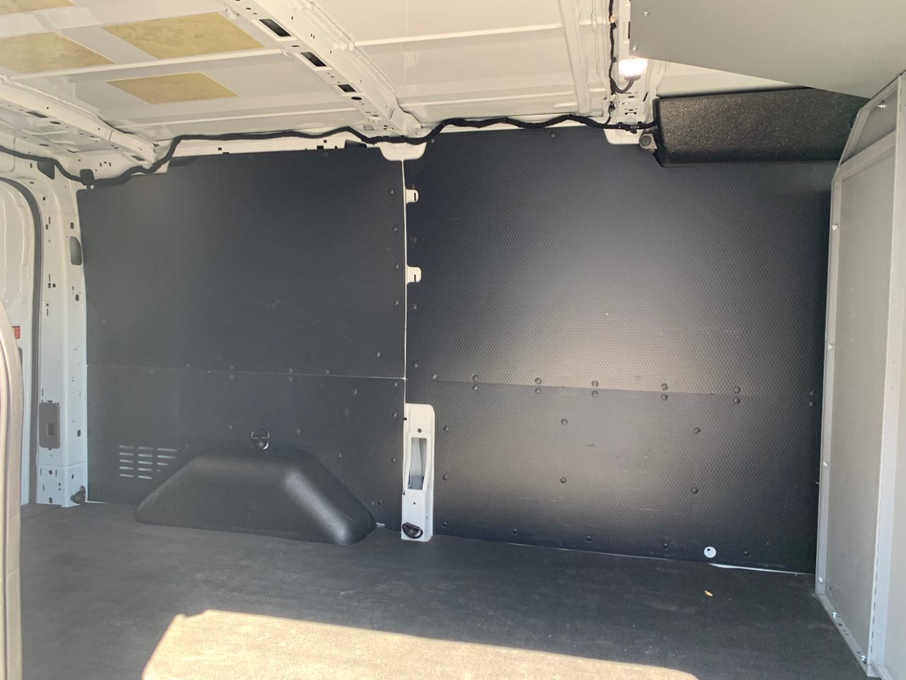 Ford Transit Cargo Van T-250 130" Low Rf 9070 GVWR RWD 2020