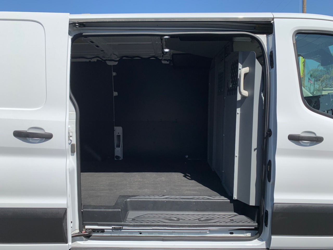 Ford Transit Cargo Van T-250 130" Low Rf 9070 GVWR RWD 2020