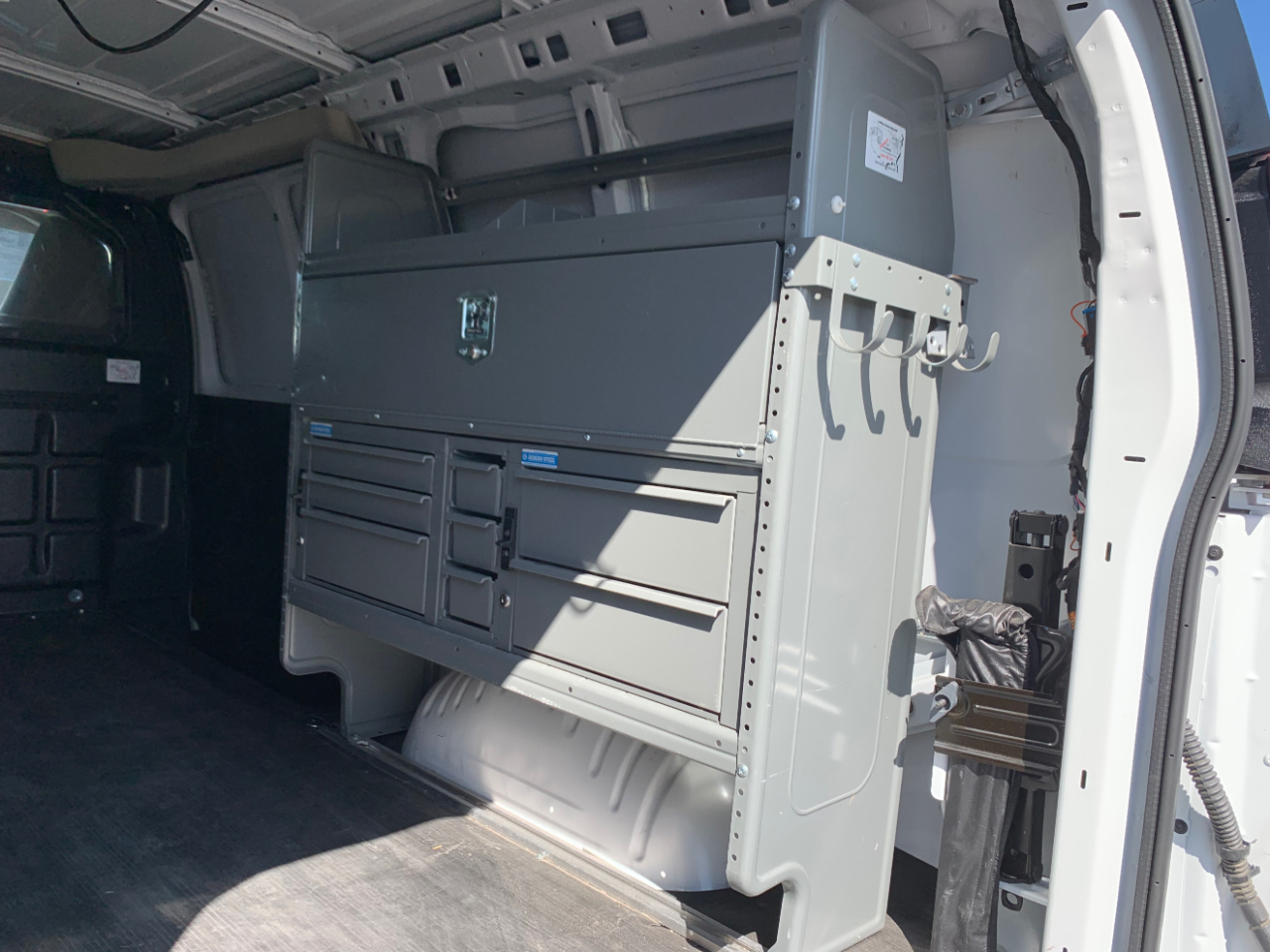 GMC Savana Cargo Van RWD 2500 135" 2024