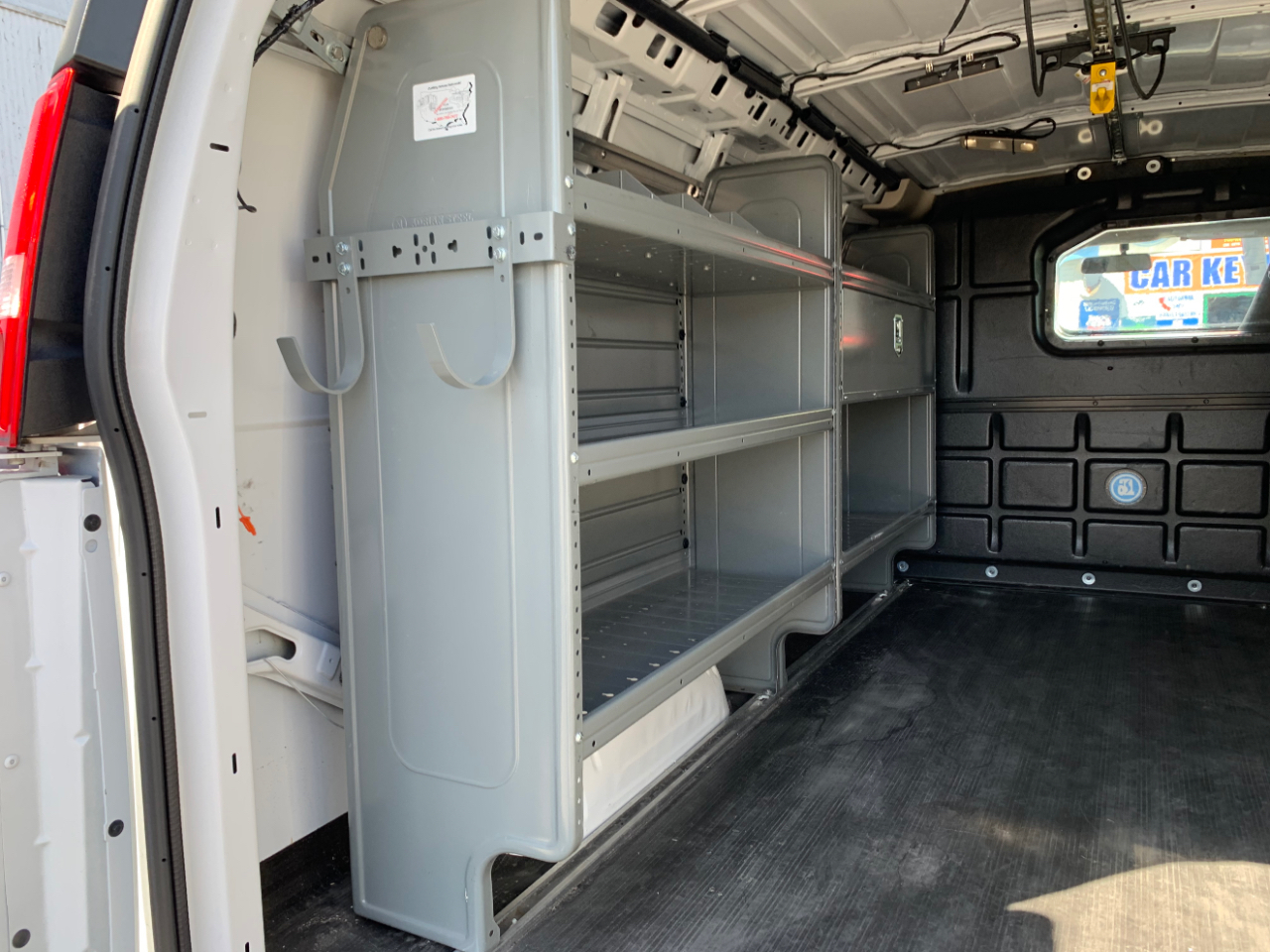 GMC Savana Cargo Van RWD 2500 135" 2024