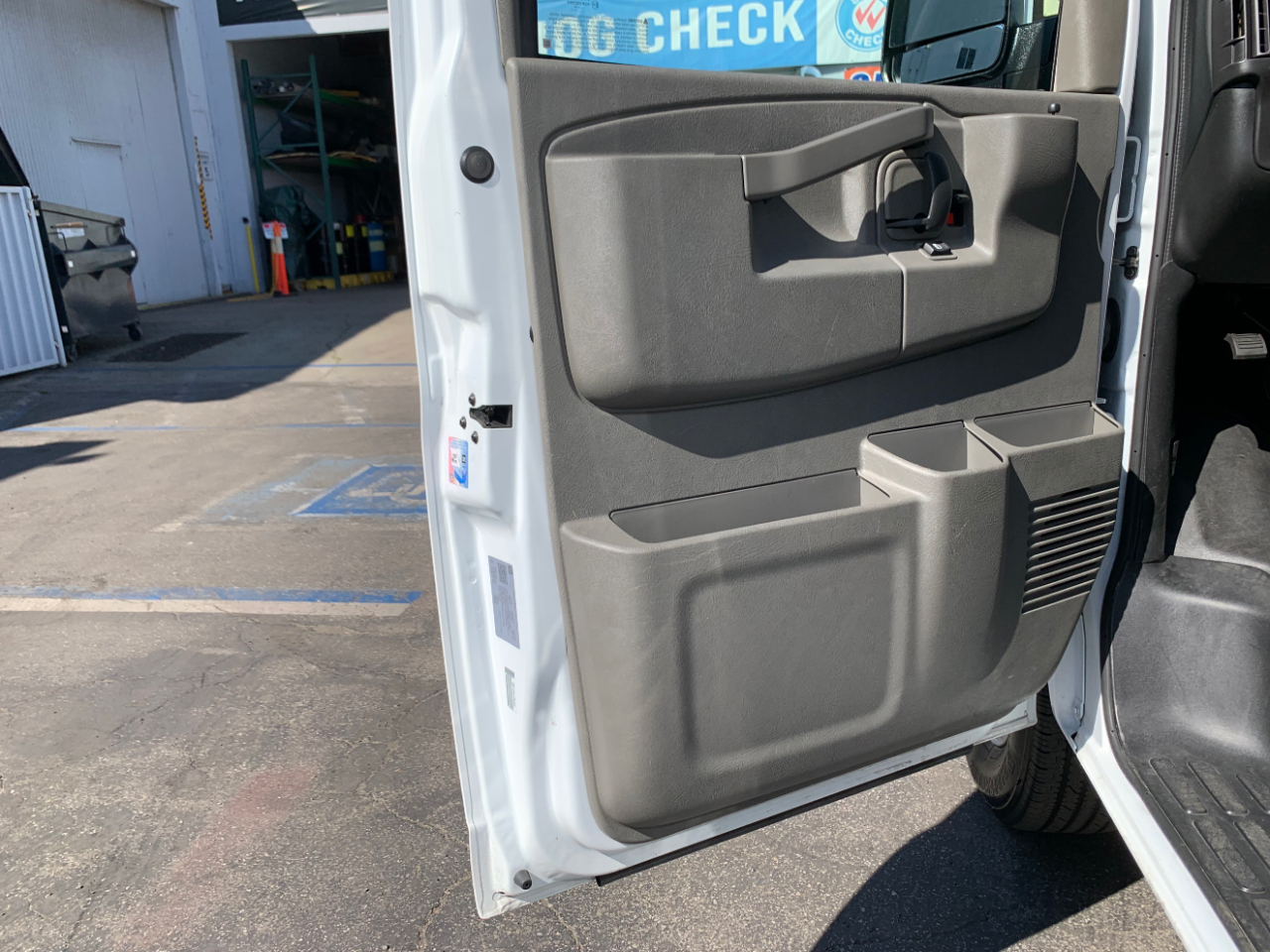 GMC Savana Cargo Van RWD 2500 135" 2024