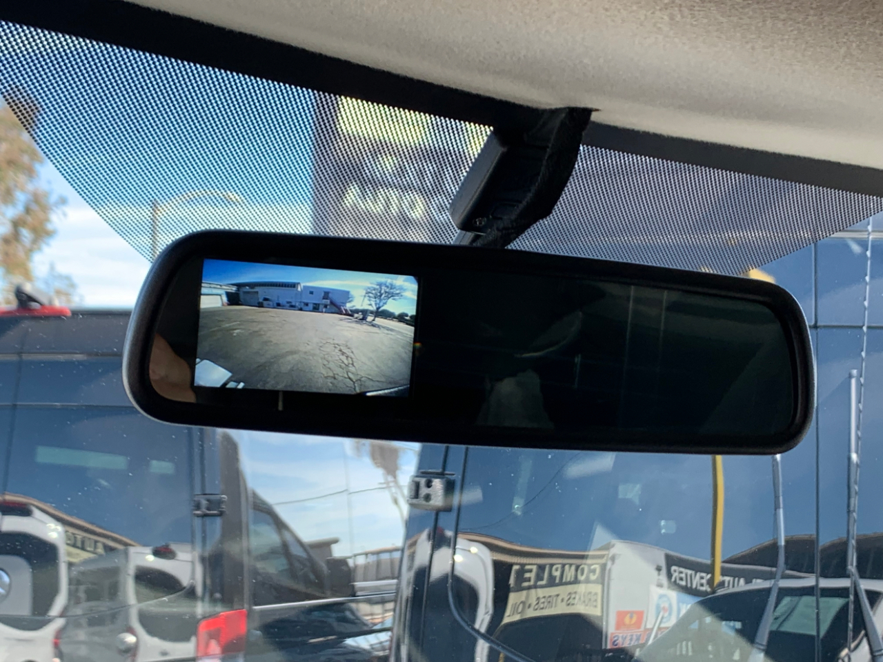 GMC Savana Cargo Van RWD 2500 135" 2024