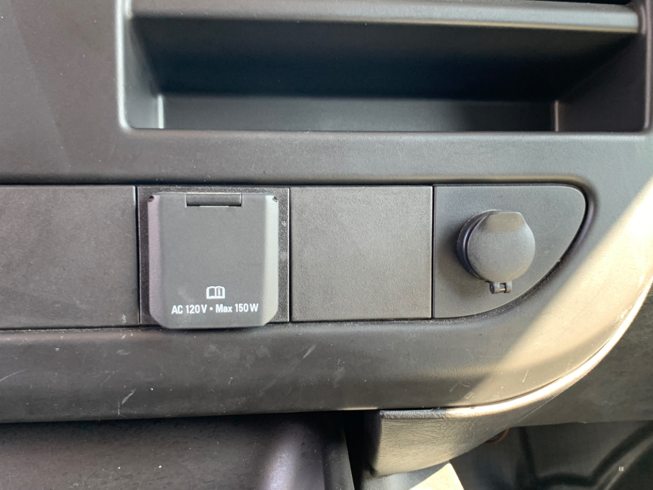 GMC Savana Cargo Van RWD 2500 135" 2024