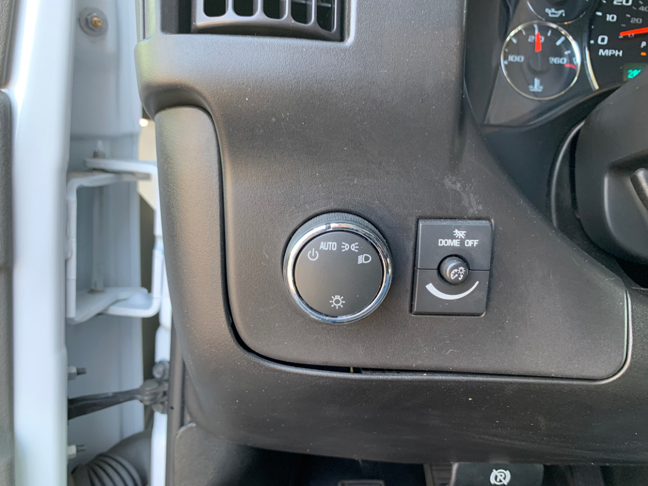 GMC Savana Cargo Van RWD 2500 135" 2024