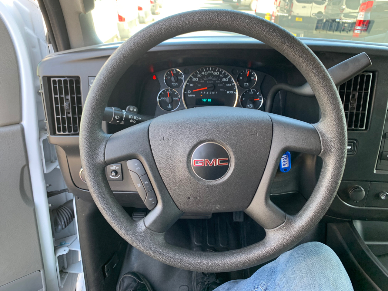 GMC Savana Cargo Van RWD 2500 135" 2024