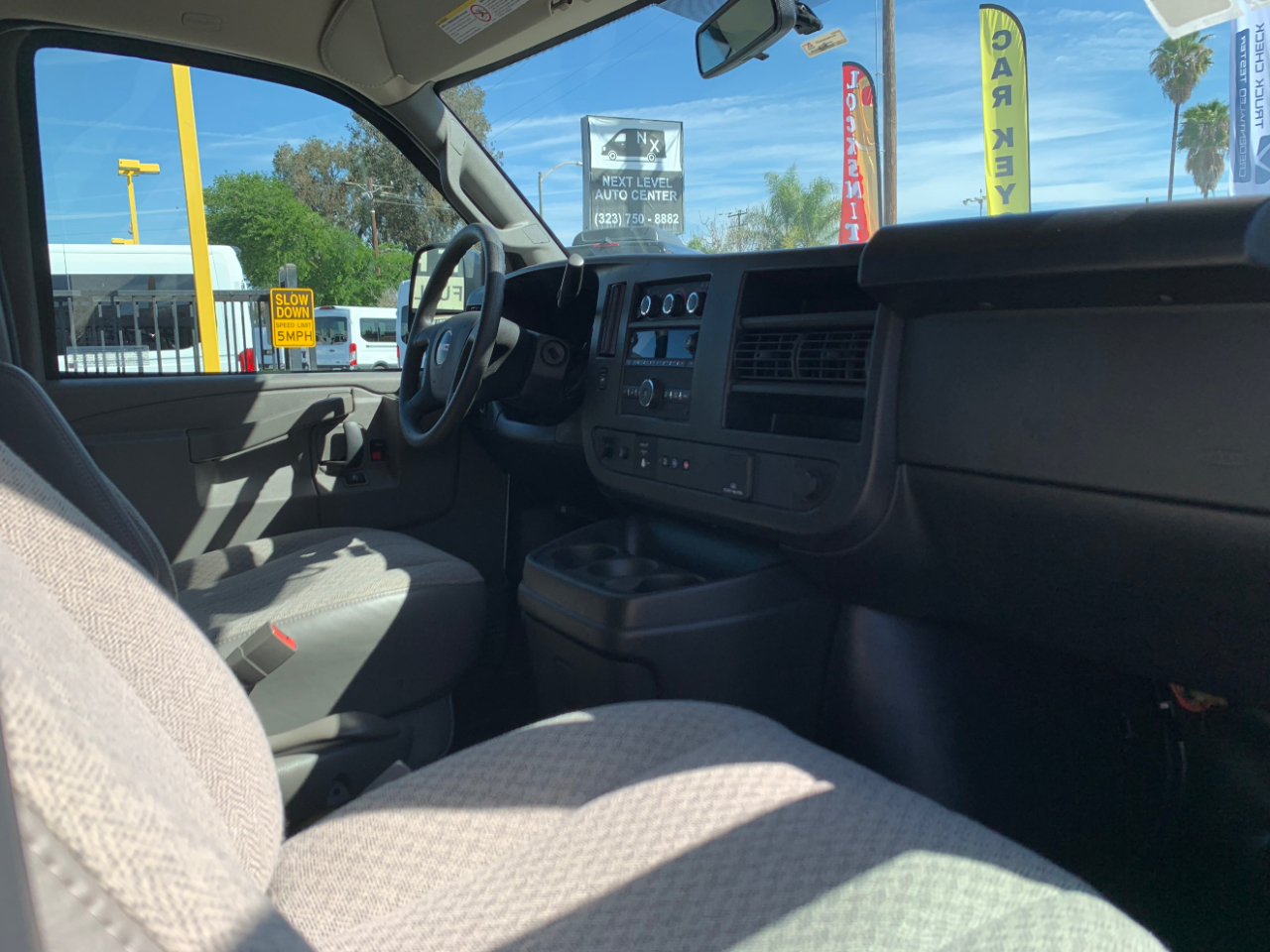 GMC Savana Cargo Van RWD 2500 135" 2024