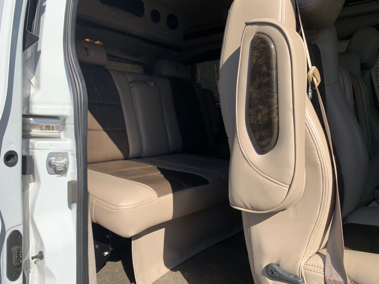 Ford Transit Cargo Van T-150 130" Low Rf 8670 GVWR RWD 2020