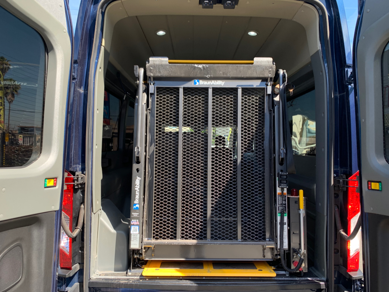 Ford Transit Cargo Van T-250 148" EL Hi Rf 9070 GVWR AWD 2022