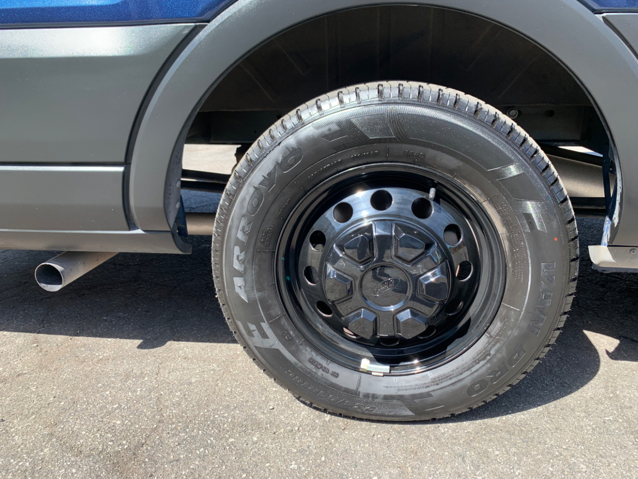 Ford Transit Cargo Van T-250 148" EL Hi Rf 9070 GVWR AWD 2022