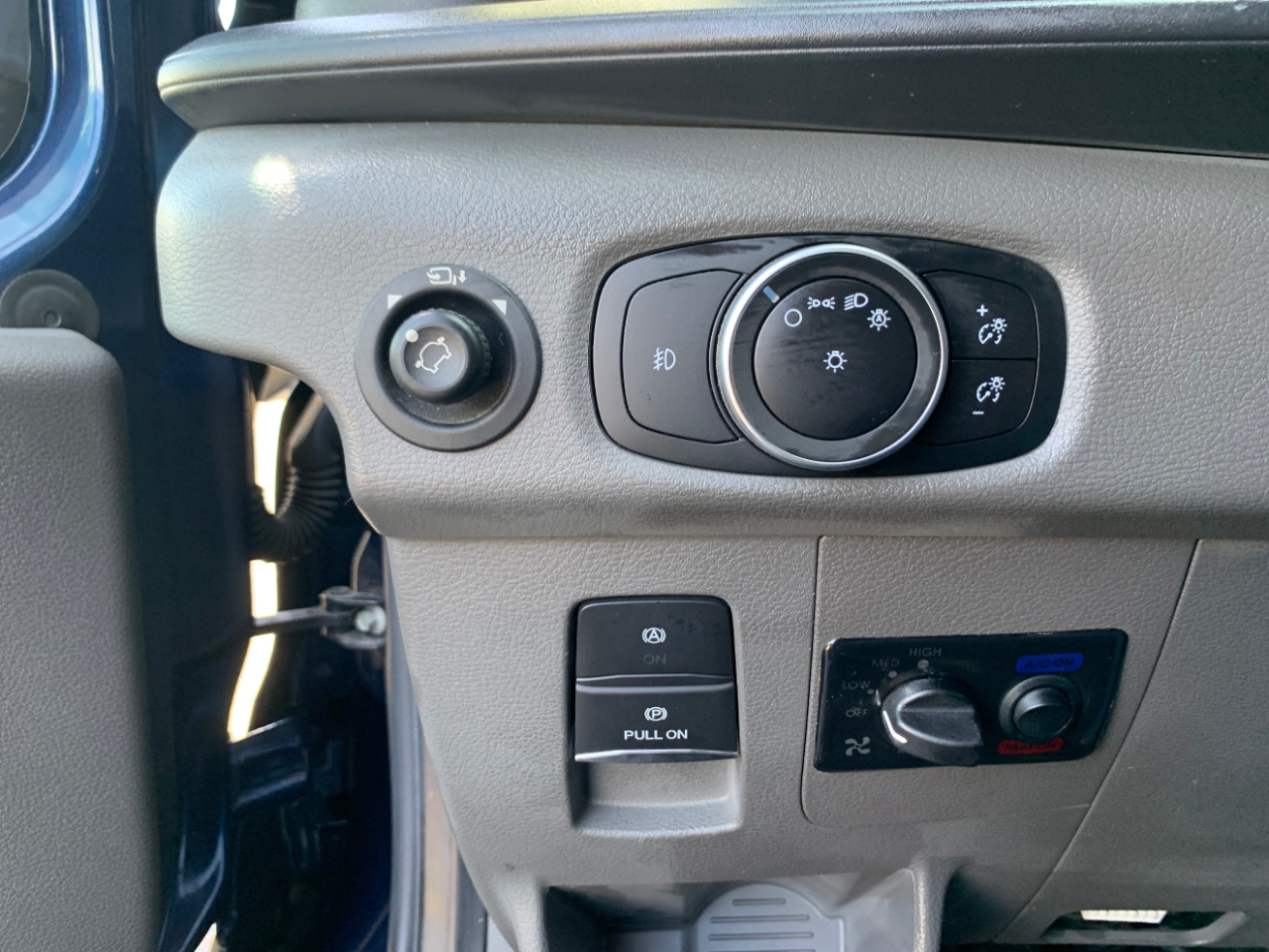 Ford Transit Cargo Van T-250 148" EL Hi Rf 9070 GVWR AWD 2022