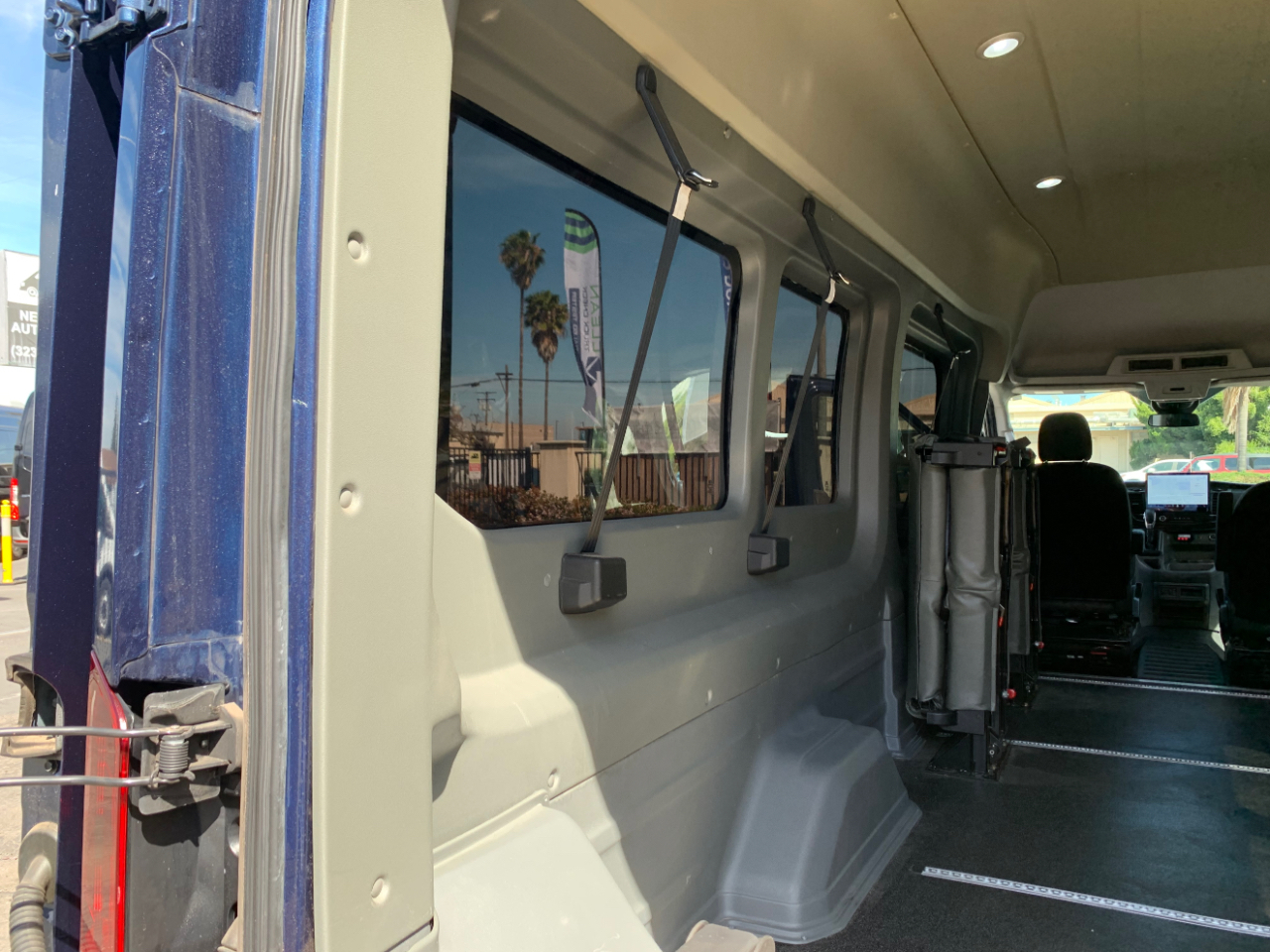 Ford Transit Cargo Van T-250 148" EL Hi Rf 9070 GVWR AWD 2022