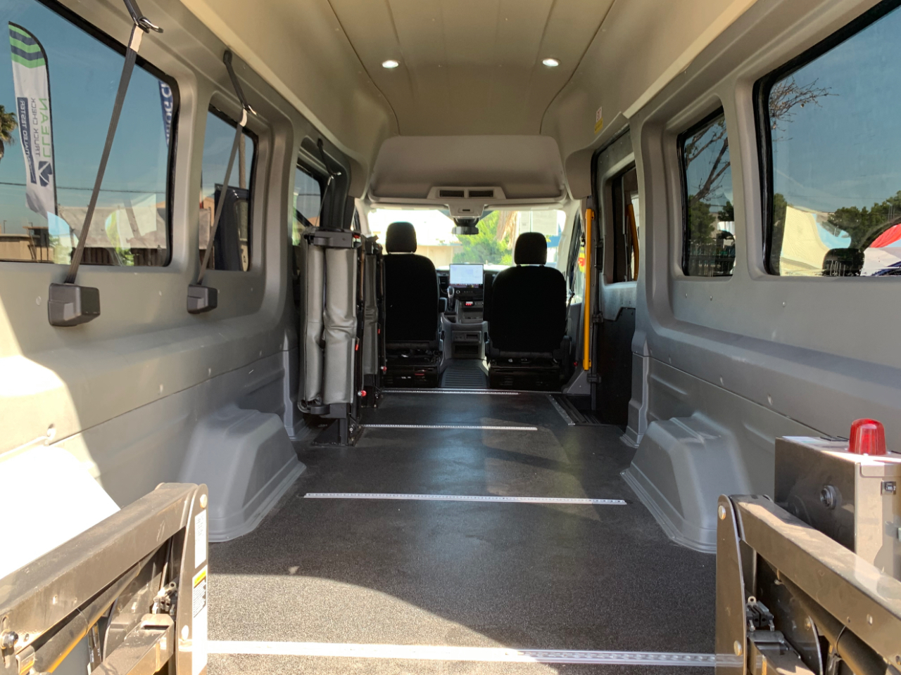 Ford Transit Cargo Van T-250 148" EL Hi Rf 9070 GVWR AWD 2022