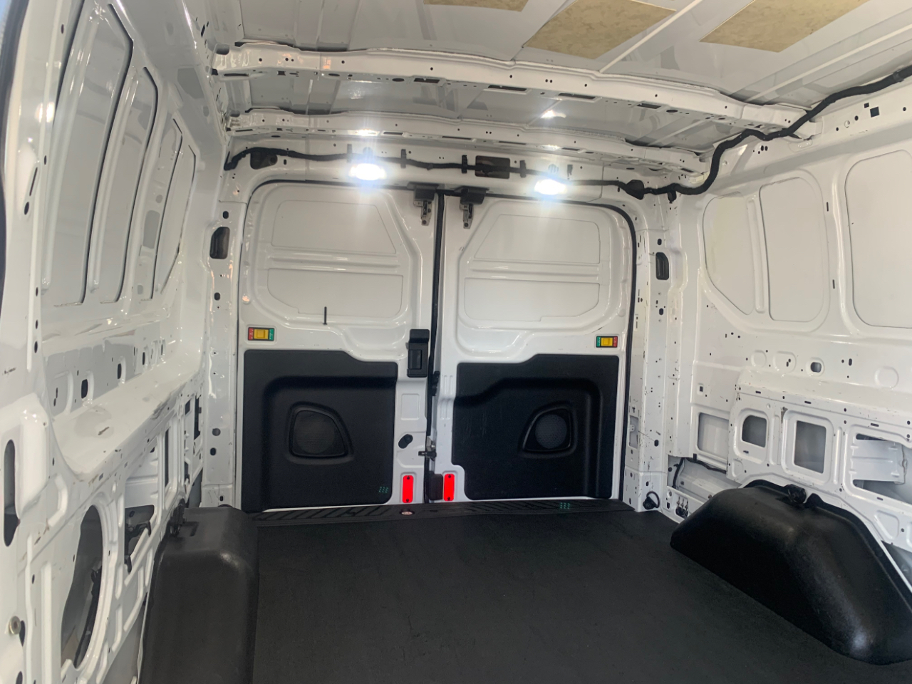 Ford Transit Cargo Van T-150 148" Low Rf 8670 GVWR RWD 2020