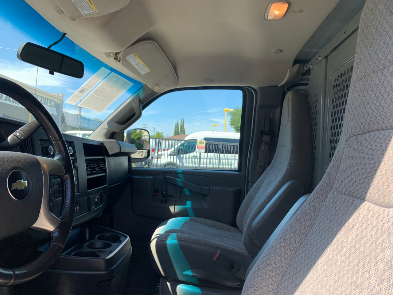 Chevrolet Express Cargo Van RWD 2500 155" 2018