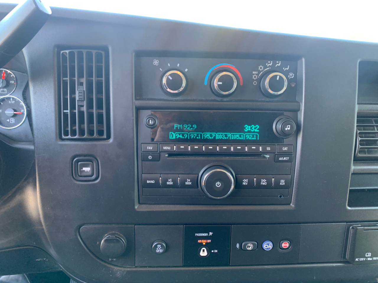 Chevrolet Express Cargo Van RWD 2500 155" 2018