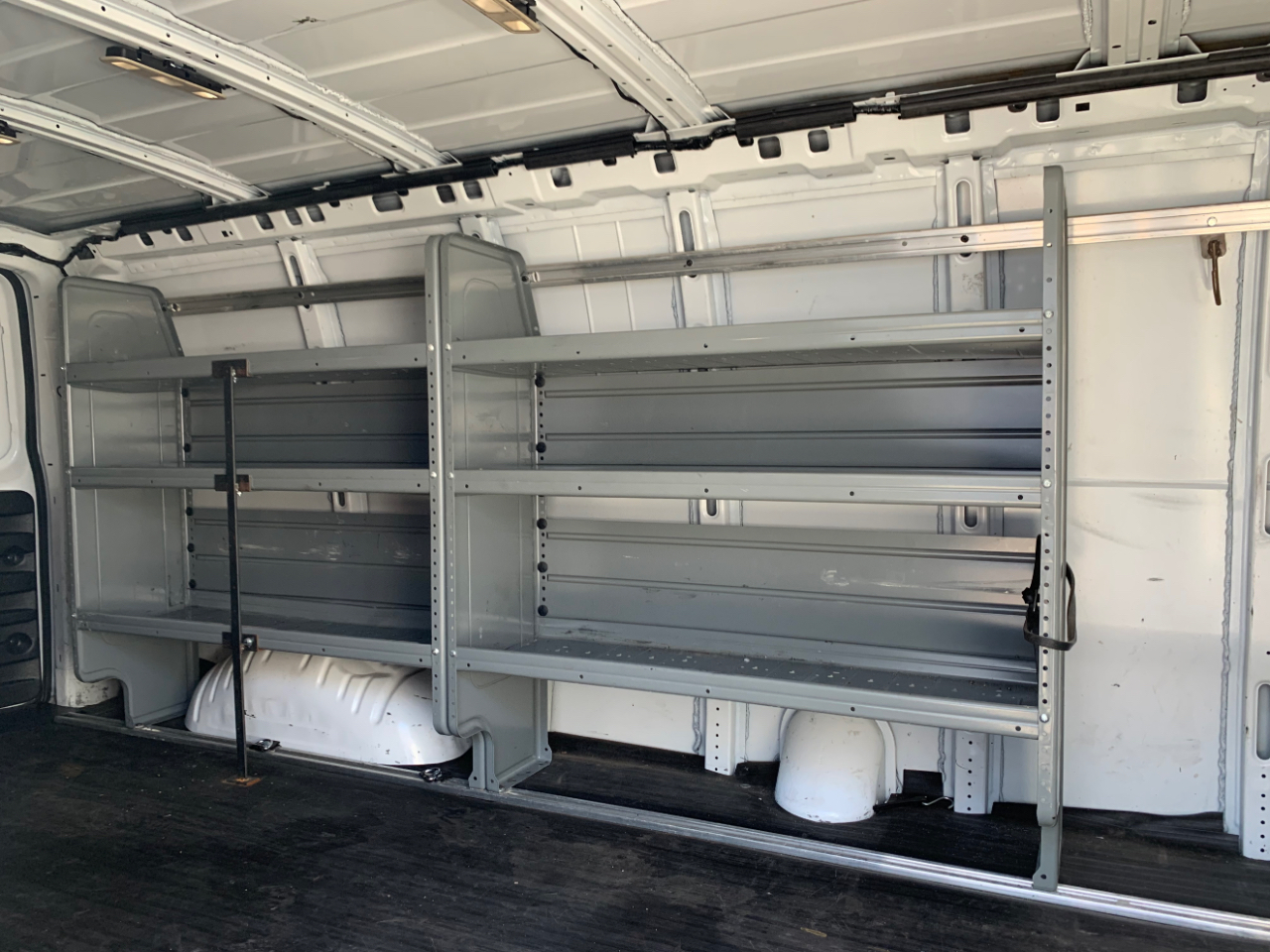 Chevrolet Express Cargo Van RWD 2500 155" 2018