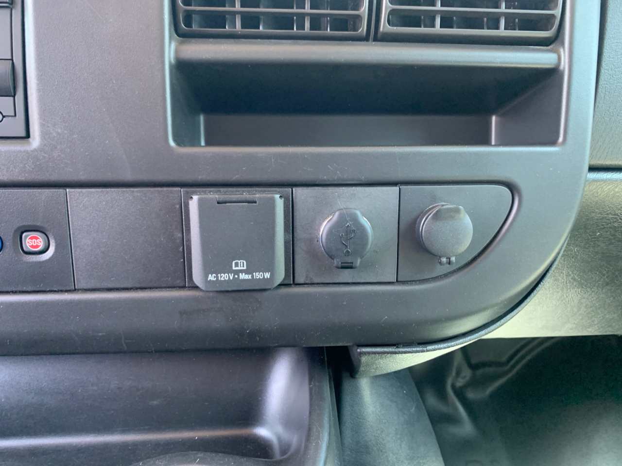Chevrolet Express Cargo Van RWD 2500 135" 2022