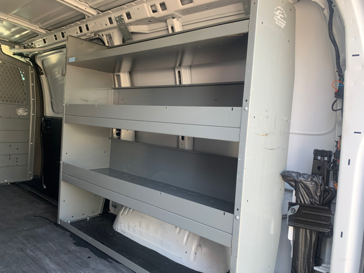 Chevrolet Express Cargo Van RWD 2500 135" 2022