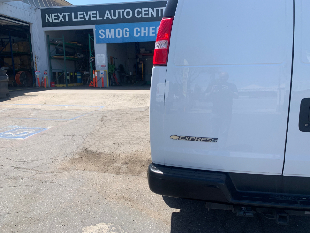 Chevrolet Express Cargo Van RWD 2500 135" 2022