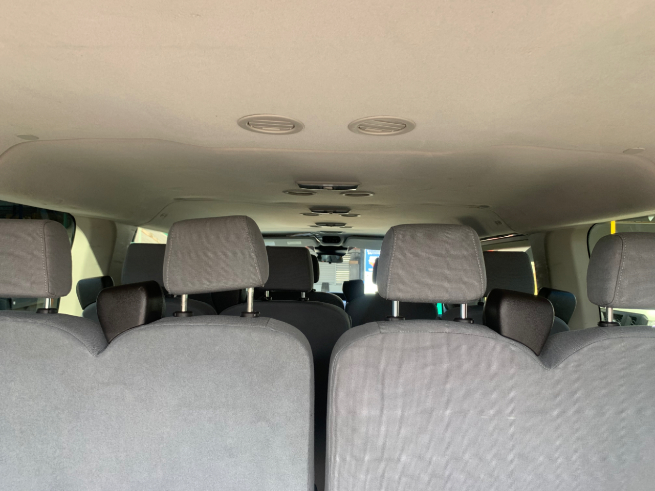 Ford Transit Wagon T-350 148" Low Roof XLT Sliding RH Dr 2017
