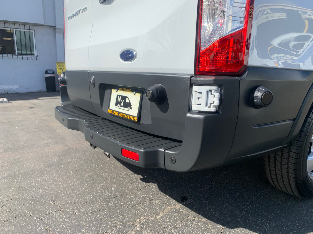 Ford Transit Wagon T-350 148" Low Roof XLT Sliding RH Dr 2017