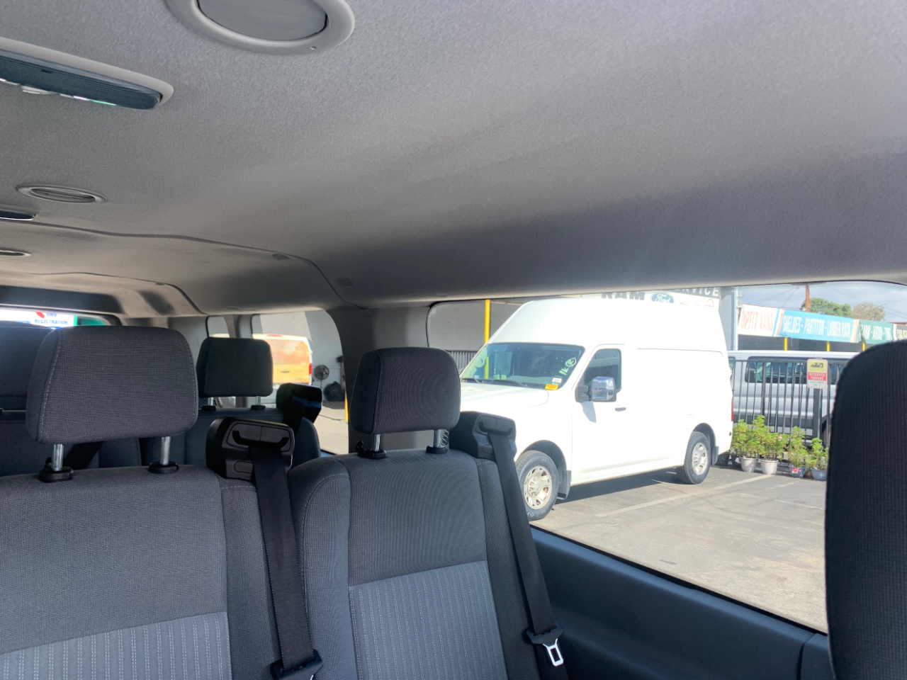 Ford Transit Wagon T-350 148" Low Roof XLT Sliding RH Dr 2017
