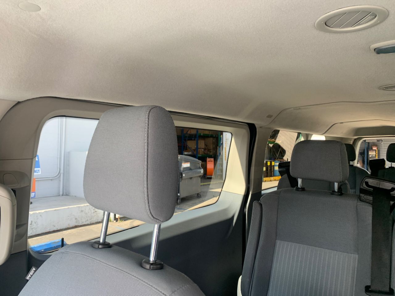 Ford Transit Wagon T-350 148" Low Roof XLT Sliding RH Dr 2017
