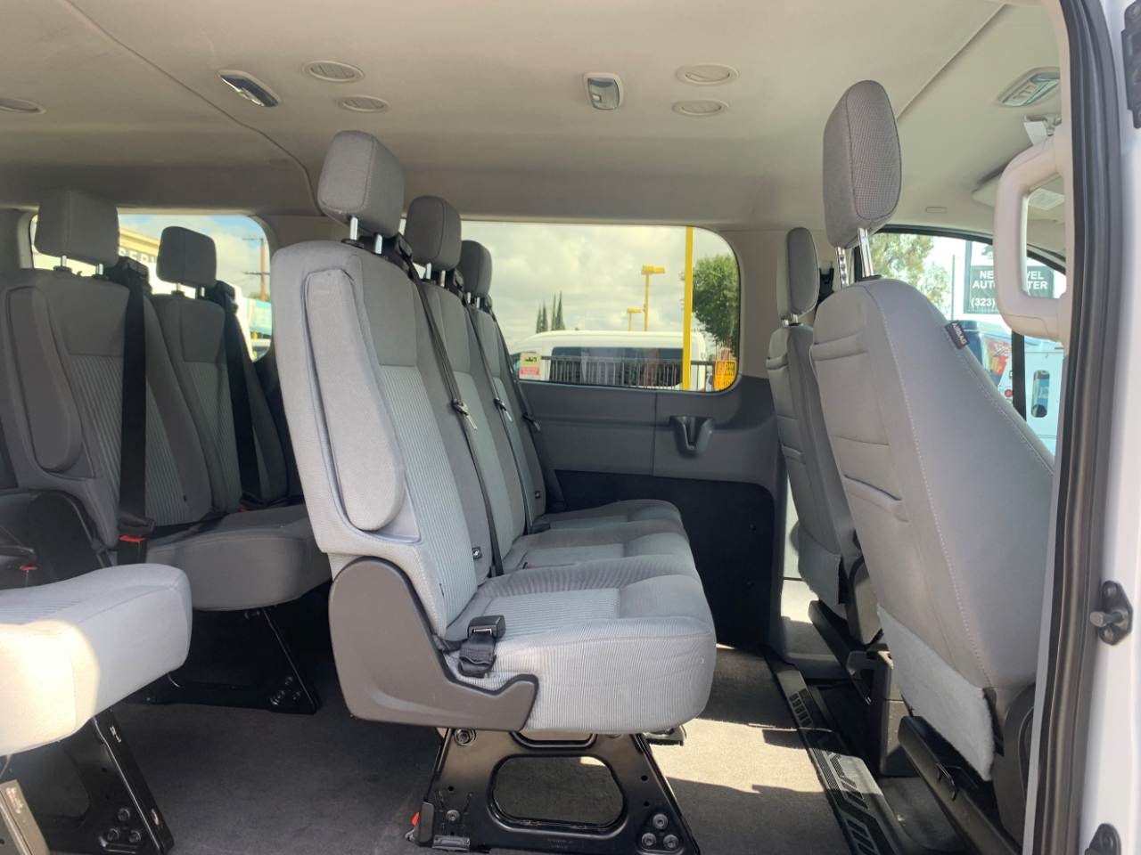 Ford Transit Wagon T-350 148" Low Roof XLT Sliding RH Dr 2017