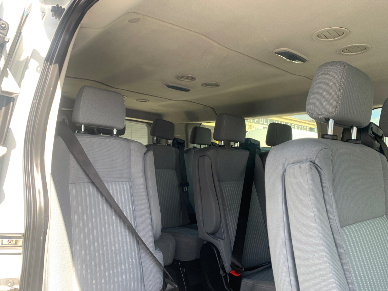 Ford Transit Wagon T-350 148" Low Roof XLT Sliding RH Dr 2017