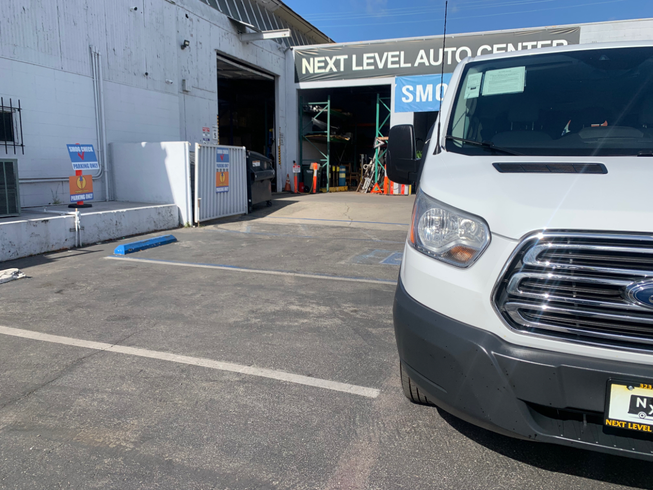 Ford Transit Wagon T-350 148" Low Roof XLT Sliding RH Dr 2017