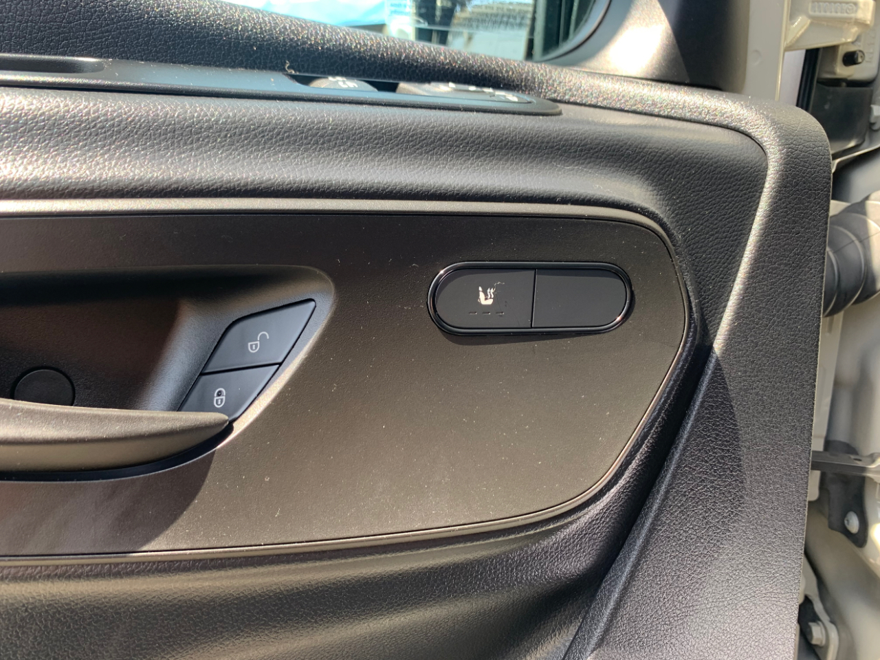 Mercedes-Benz Sprinter Van 2500 High Roof V6 170" RWD 2022