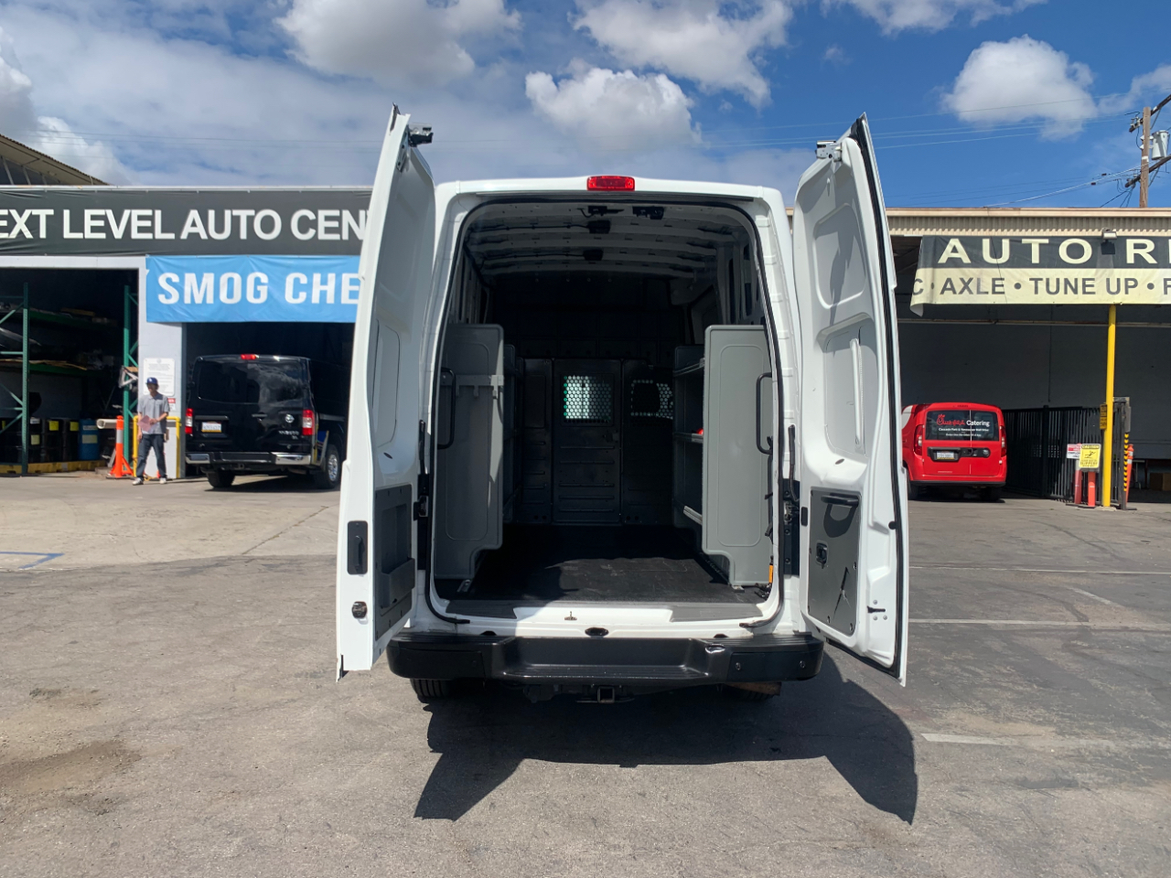 Nissan NV Cargo NV2500 HD High Roof V8 SV 2019
