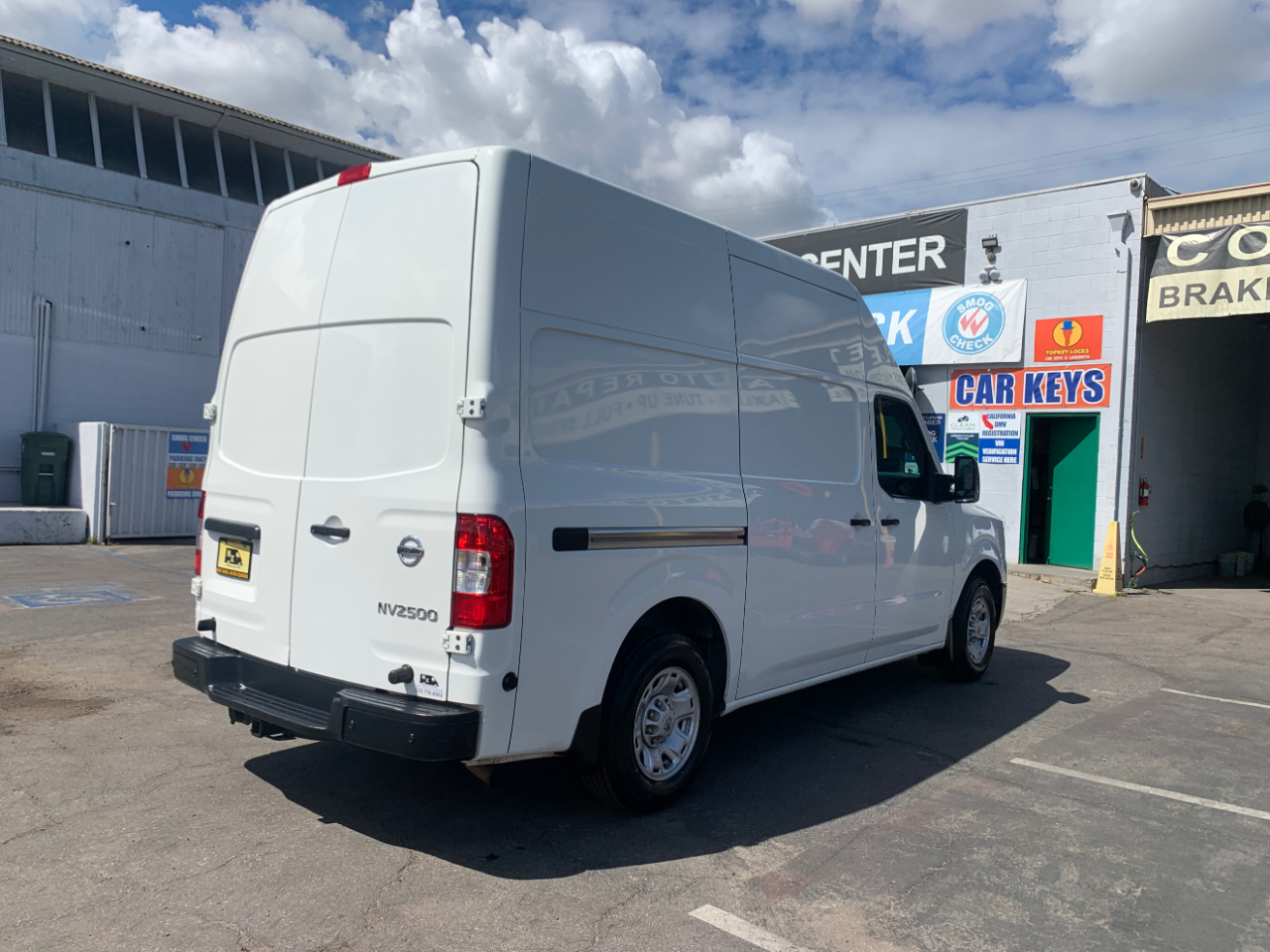 Nissan NV Cargo NV2500 HD High Roof V8 SV 2019