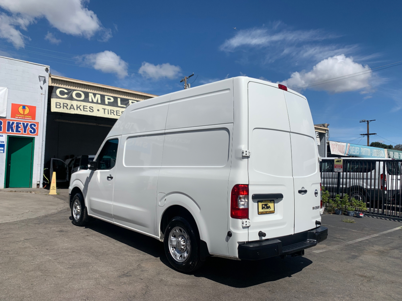 Nissan NV Cargo NV2500 HD High Roof V8 SV 2019