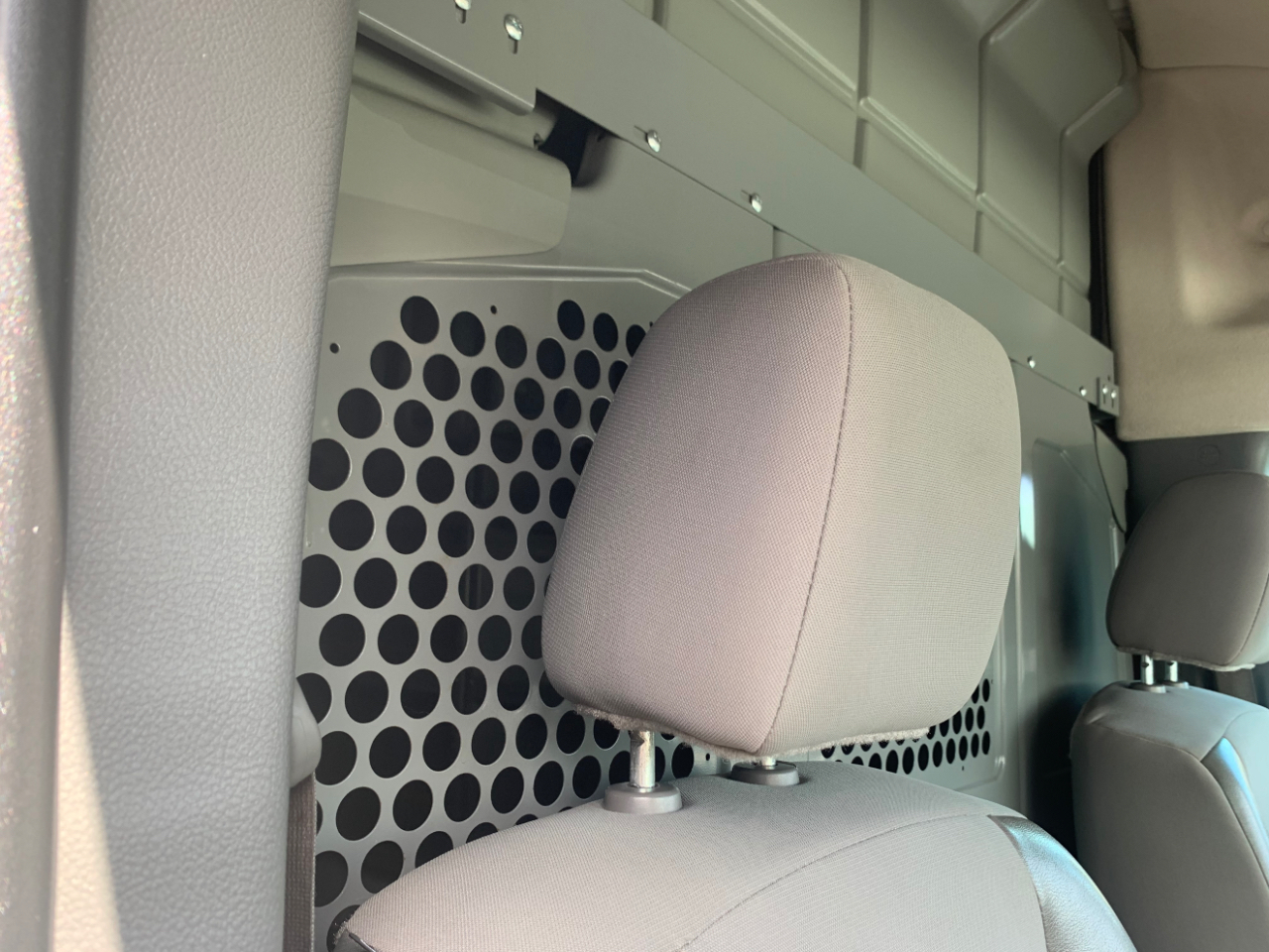 Nissan NV Cargo NV2500 HD High Roof V8 SV 2019
