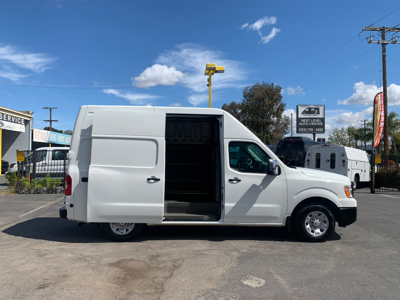 Nissan NV Cargo NV2500 HD High Roof V8 SV 2019