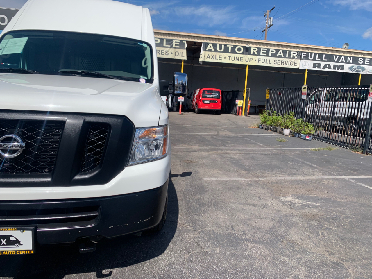 Nissan NV Cargo NV2500 HD High Roof V8 SV 2019