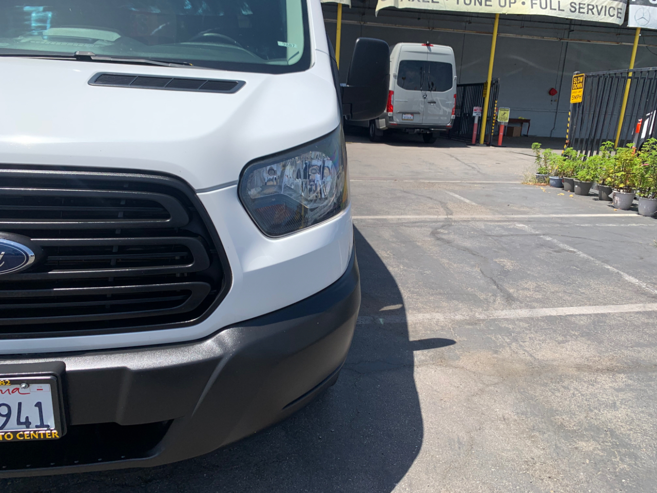 Ford Transit Passenger Wagon T-150 130" Med Roof XLT Sliding RH Dr 2019