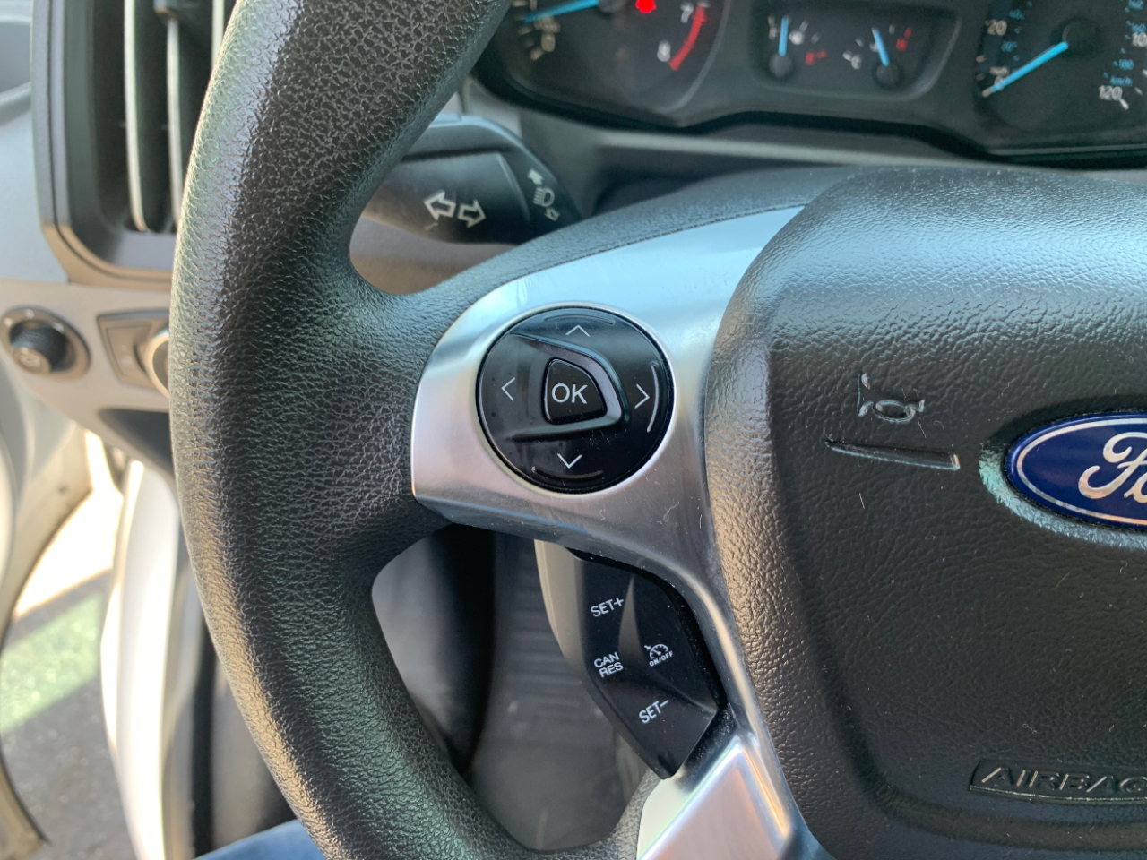 Ford Transit Passenger Wagon T-150 130" Med Roof XLT Sliding RH Dr 2019