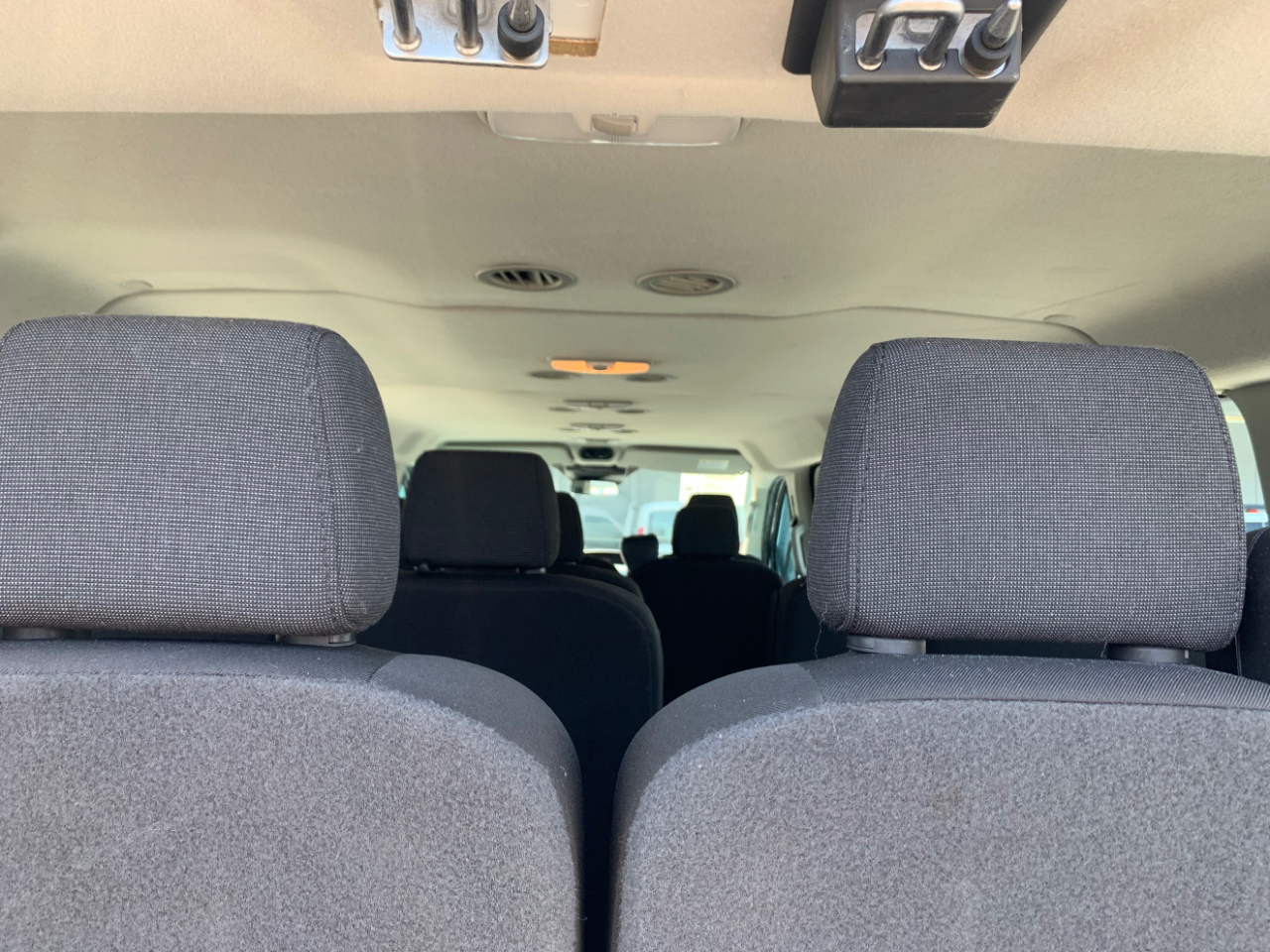Ford Transit Passenger Wagon T-350 148" Low Roof XLT Swing-Out RH Dr 2018