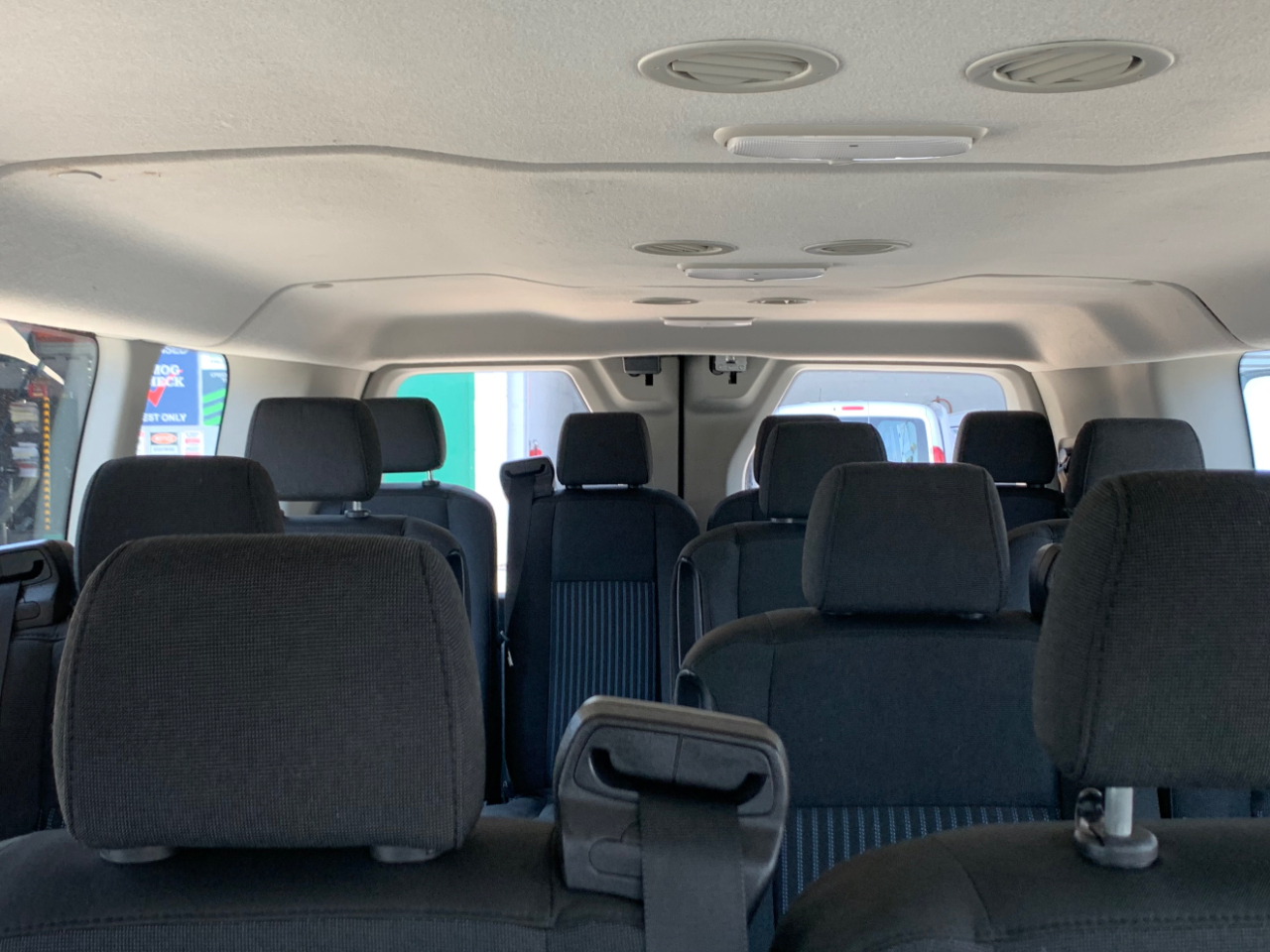 Ford Transit Passenger Wagon T-350 148" Low Roof XLT Swing-Out RH Dr 2018